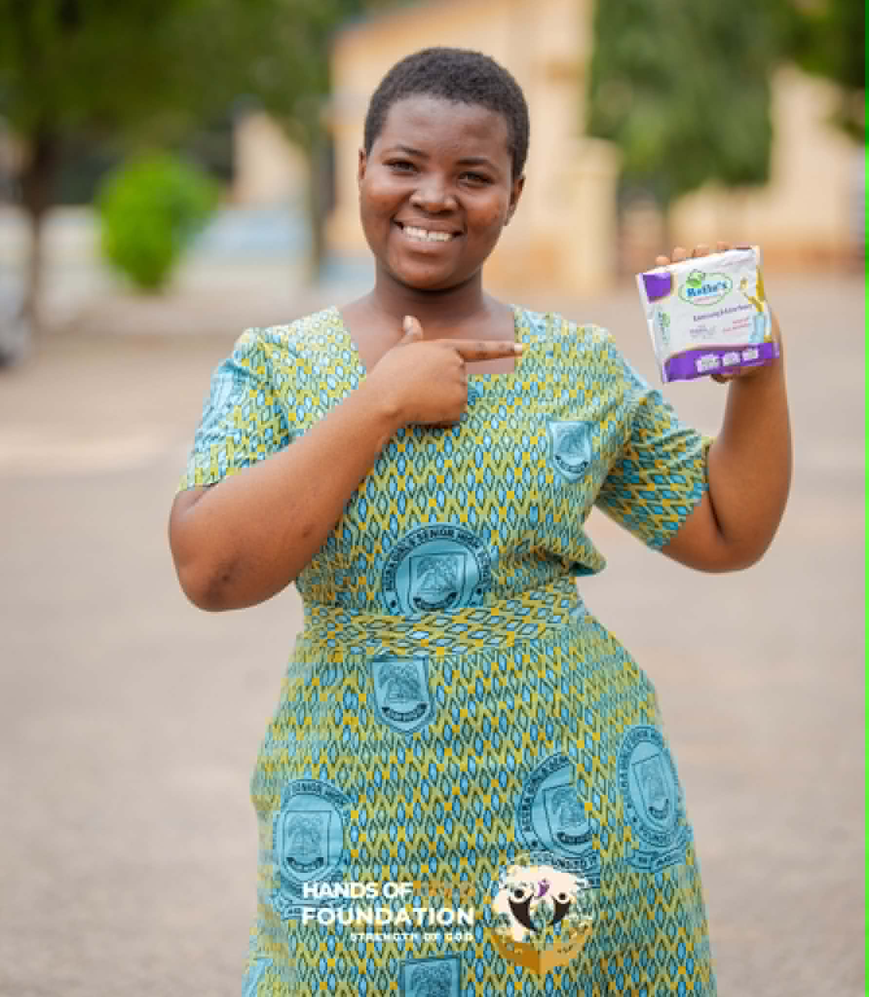 HOGF Presents Sanitary Pads & Educational Materials to Labone and Accra Girls SHS - Photo 9