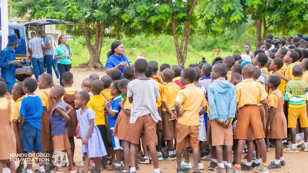 OVER 2000 PUPILS BENEFIT FROM HANDS OF GOLD FOUNDATION HYGIENE EDUCATION - Photo 4